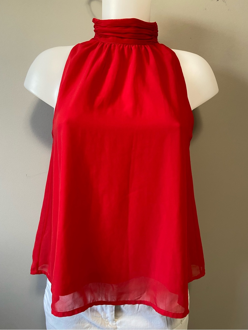 Vero Moda Red High-Neck Halter Camisole